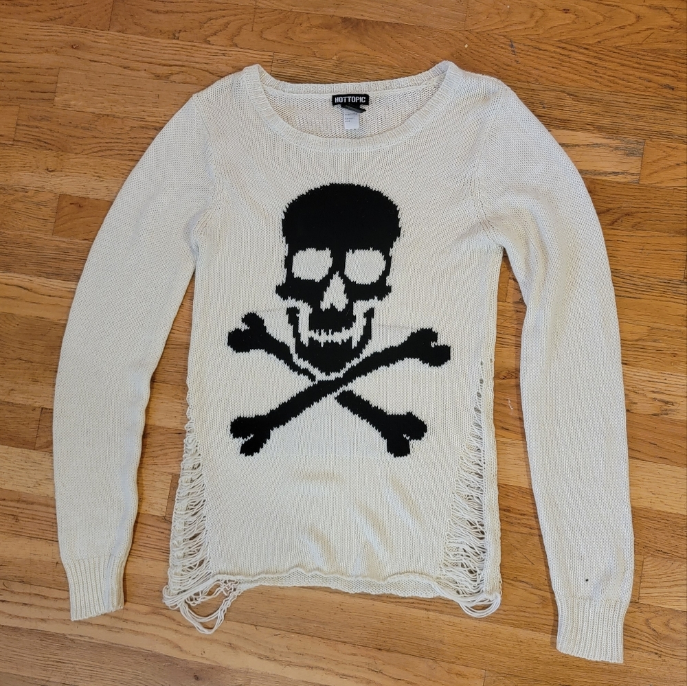 Hot topic distressed skull sweater